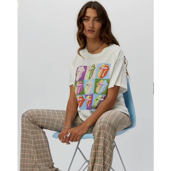 Daydreamer Rolling Stones 9 Licks Boyfriend Tee White Small NWOT - Picture 2 of 6